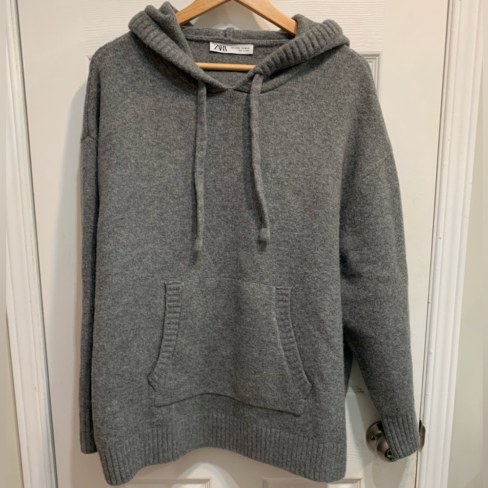Zara Cozy Gray Hoodie Sweater